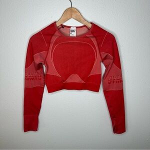 Gymshark Red Cropped Tight Seamless Long Sleeve Shirt Size Small Cut Out in Back